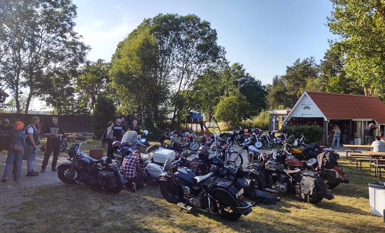 Old Bike Meet i Mosten