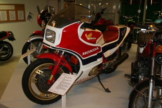 Honda CB1100R, 1982-modell