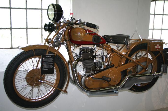 Motorsyklene på Egeskov Slot