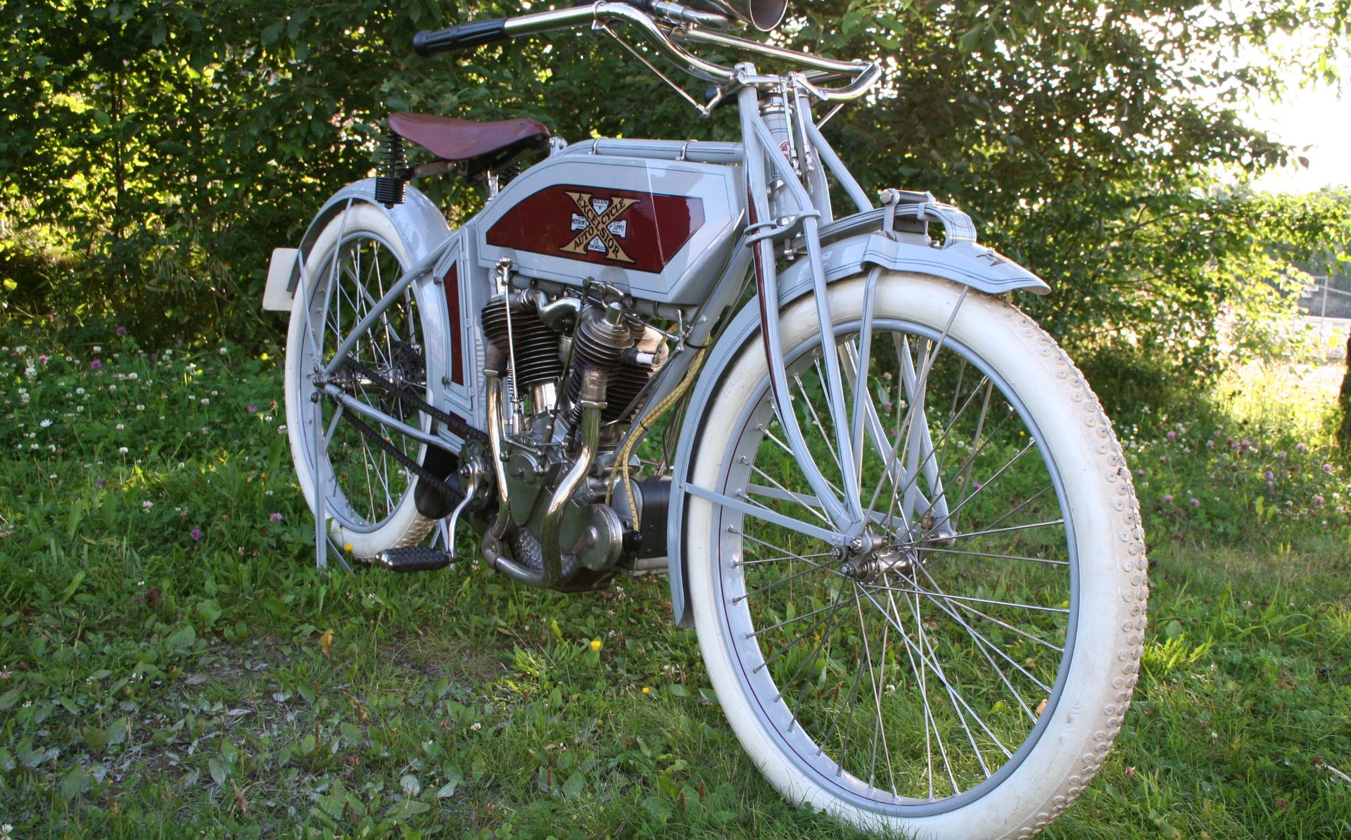 Bakkekontakt; om forgafler og støtdempere