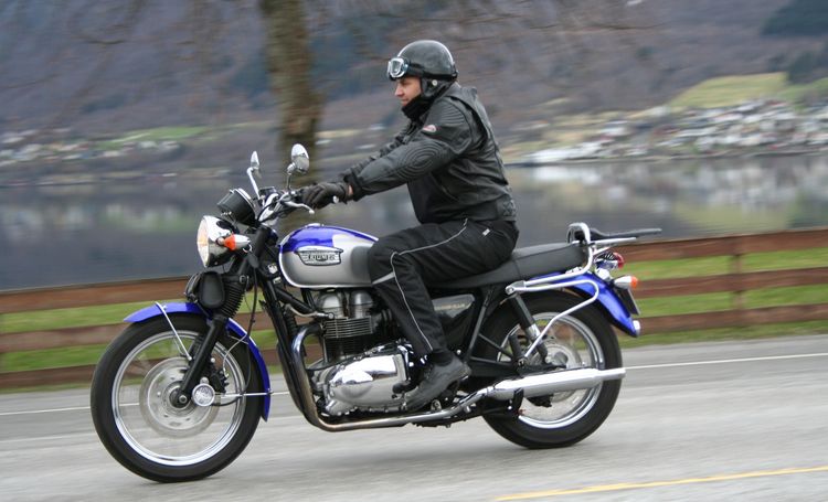 Aarseths Retro-Bonneville 800