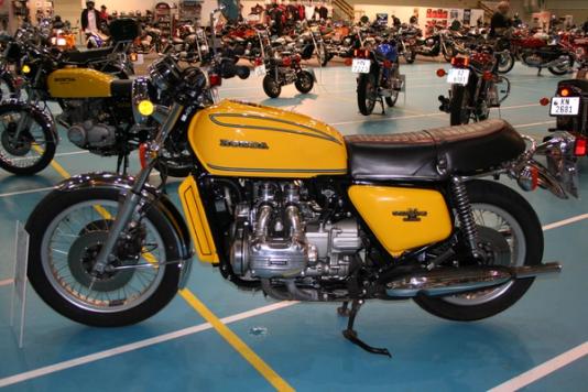 Honda GL 1000 Gold Wing, 1976-modell