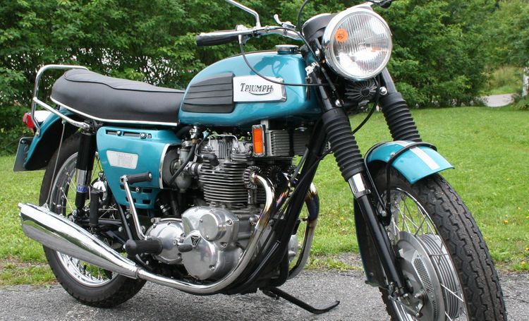 Classic blue Suzuki motorcycle