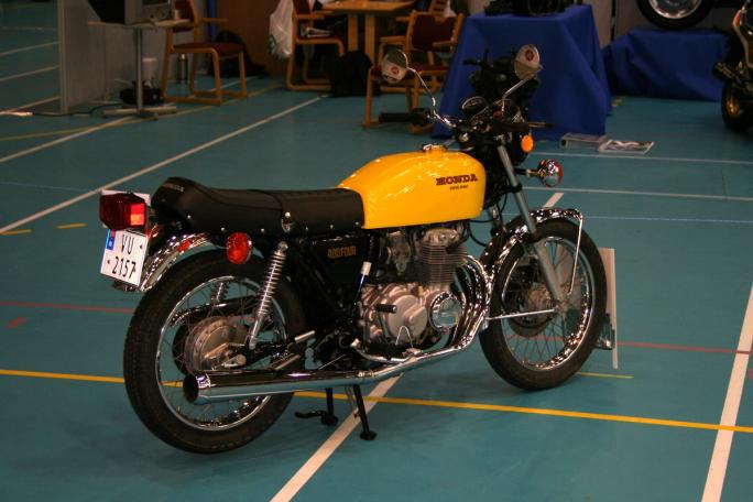 Honda CB400 Super Sport, 1976-modell