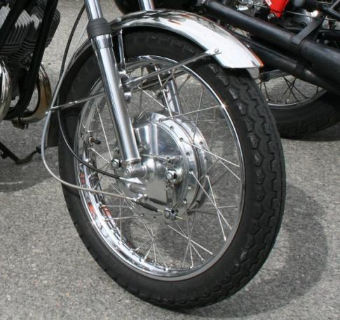 Trommelbremsen ble i svakeste laget for den raske trippelen