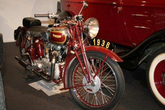 Triumph Speed Twin 5T, 1938-modell