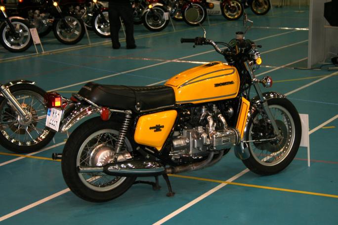 Honda Gold Wing GL1000, 1976-modell