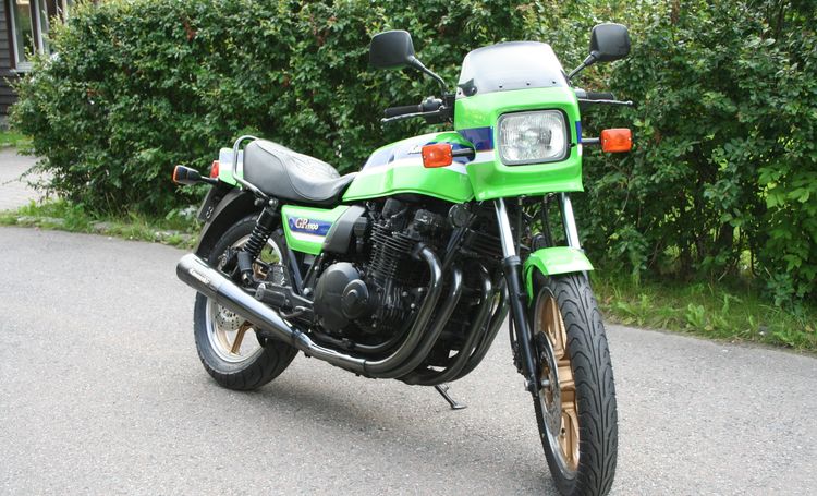 Classic blue Suzuki motorcycle