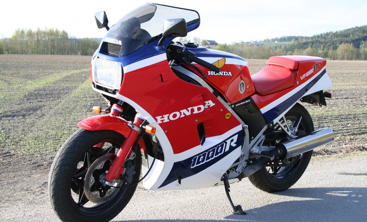 Classic blue Suzuki motorcycle