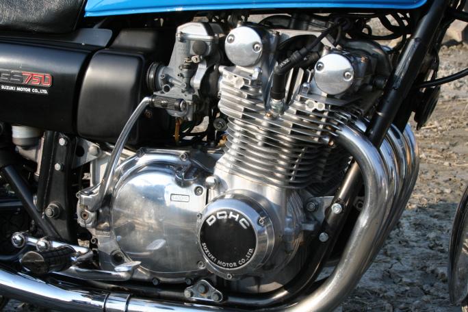 DOHC-motoren i GS750 var nærmest feilfri og bunnsolid