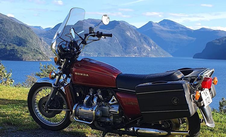 Honda GL1000 Gold Wing