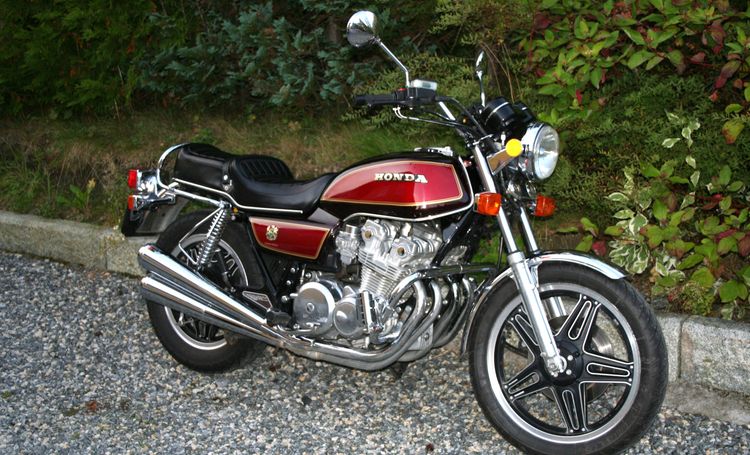 Classic blue Suzuki motorcycle