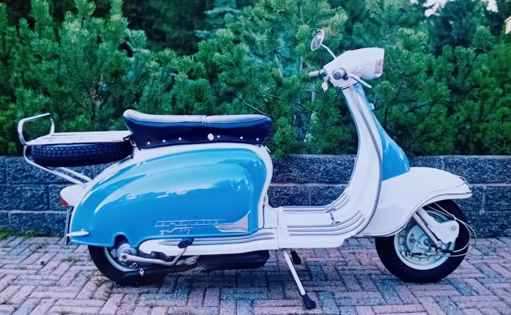 Classic blue Suzuki motorcycle