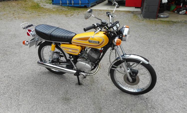 Yamaha RS100