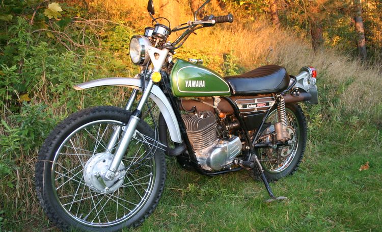 Classic blue Suzuki motorcycle