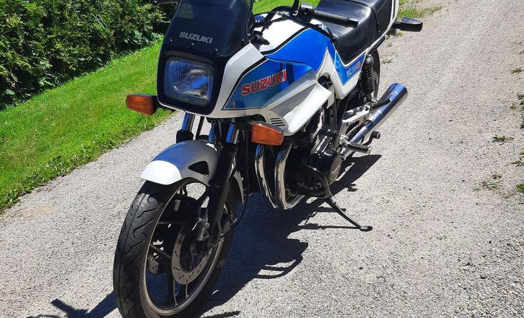 Suzuki GSX1100ES