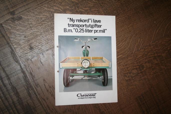 Fra Arkivet: Crescent 3-hjuls transportmoped