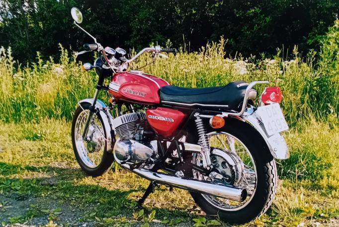 H1-500 ble markedsført som verdens raskeste mc, hvilket var tett opp til sannheten