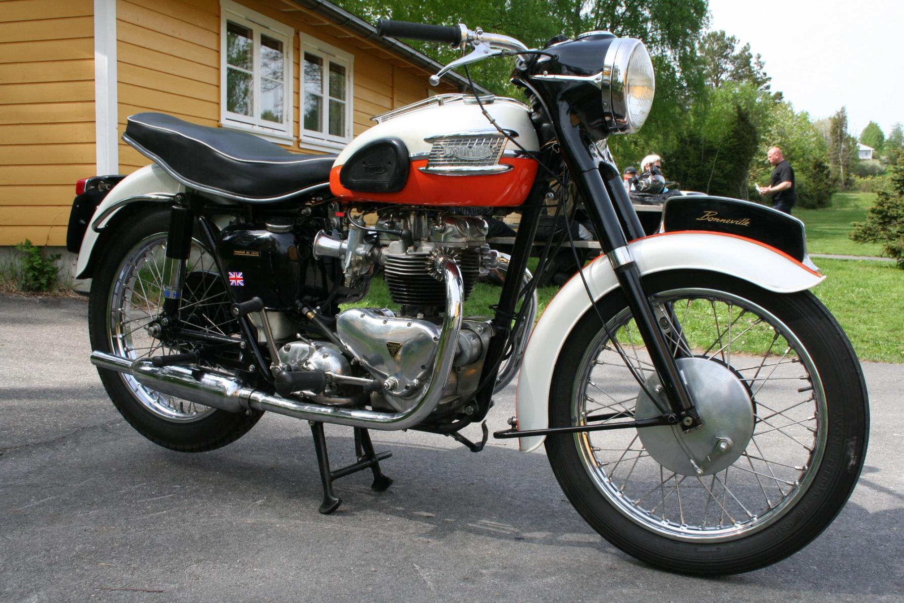 Triumph Bonneville 650 T-120