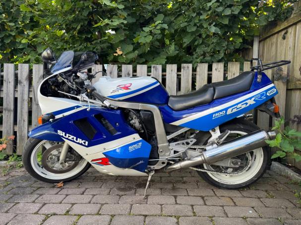 Suzuki GSX-R1100