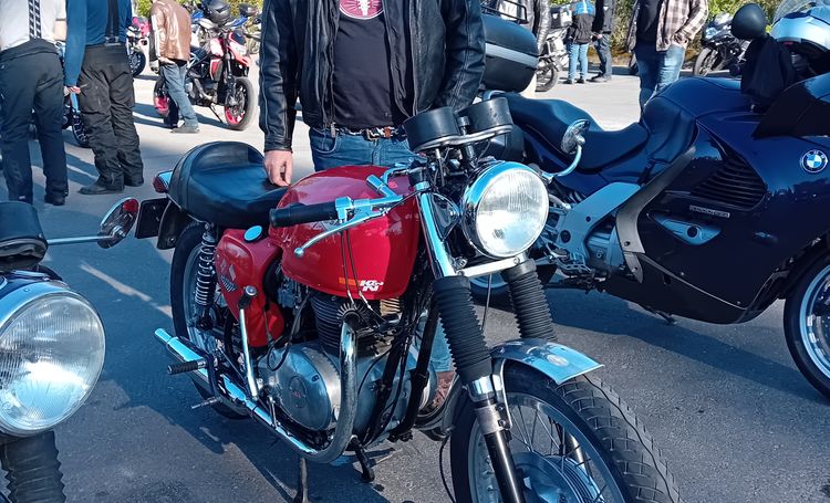 Onsdags-mc på Tyrigrava