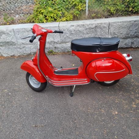 Vespa 125