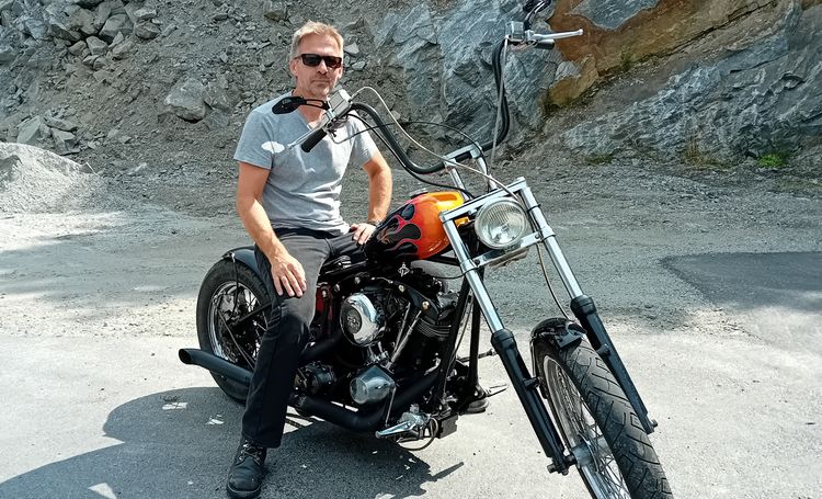 Braatens big-twin Shovel-chopper