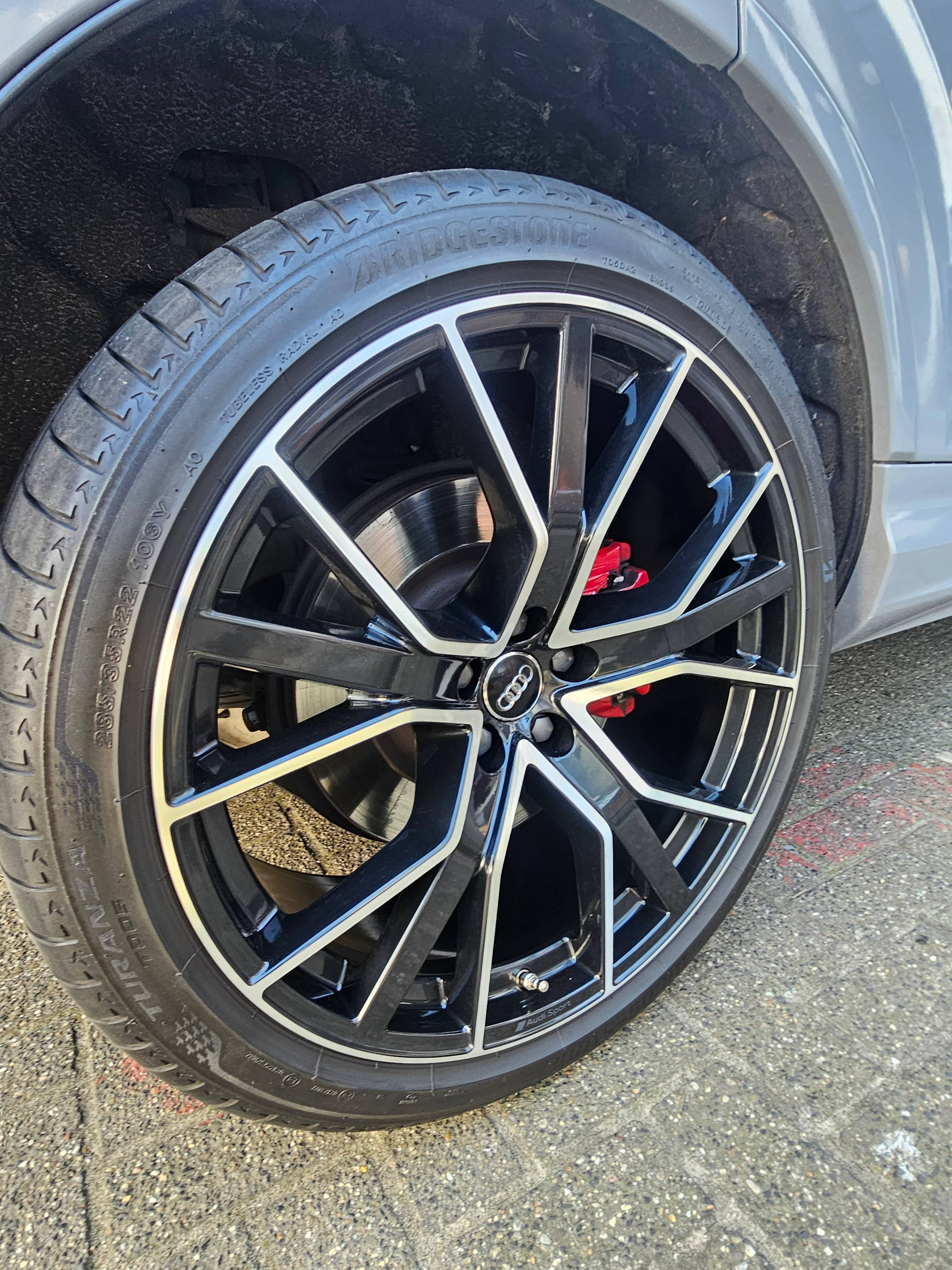 audi Q7 22 inch CNC velg hersteld
