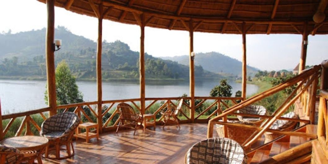True honeymoon escape. Best of Lake Mburo and Lake Bunyonyi – Uganda blog