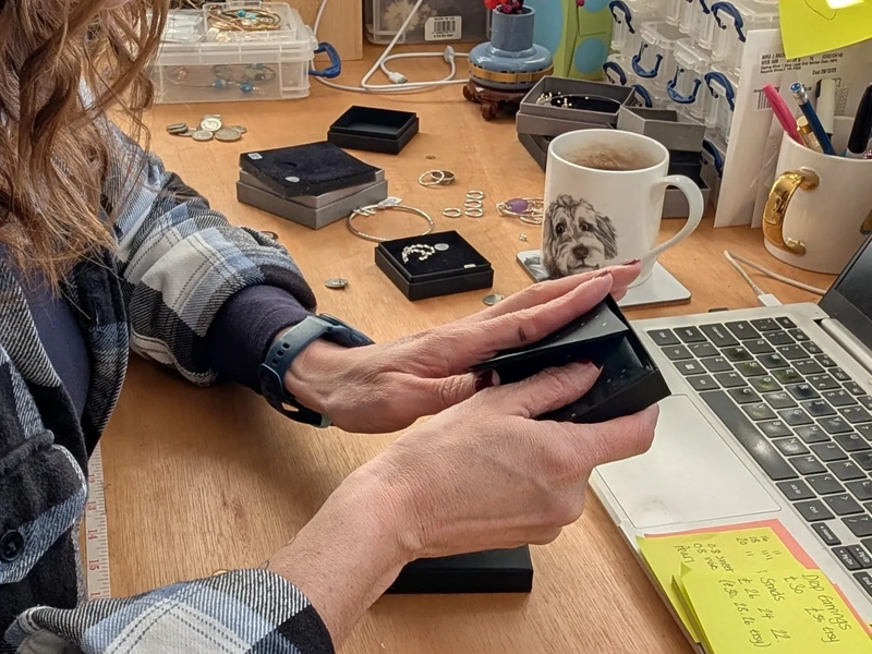 Why sell your handmade jewellery online