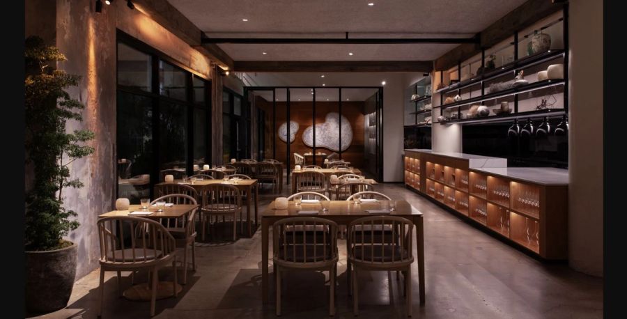 Photo of a restaurant interior