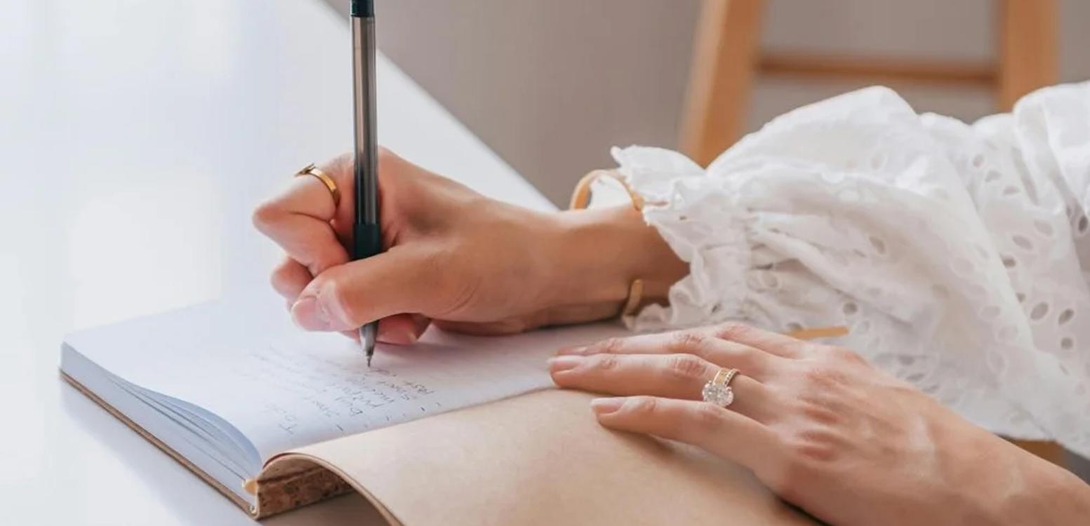 THE POWER OF JOURNALLING