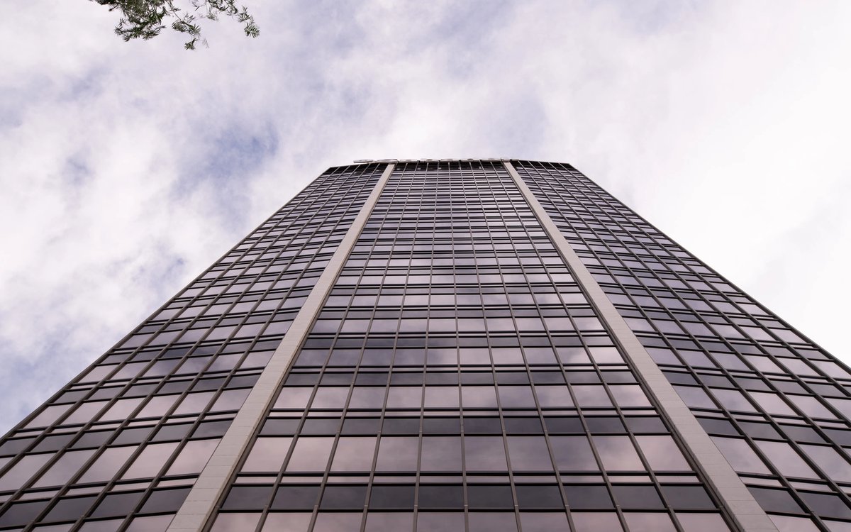 Diagonal Vertical