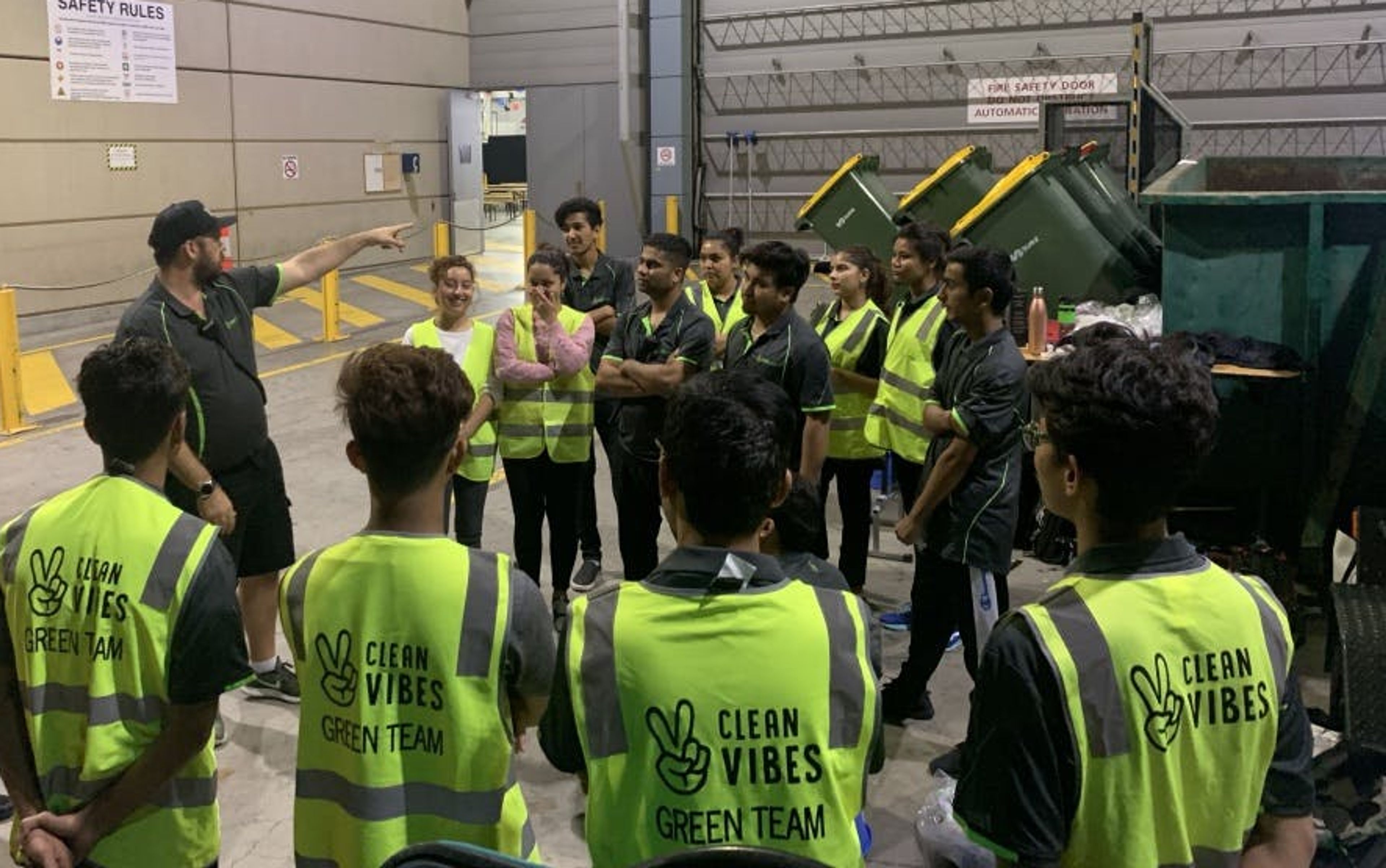 Clean Vibes meeting pre-event start