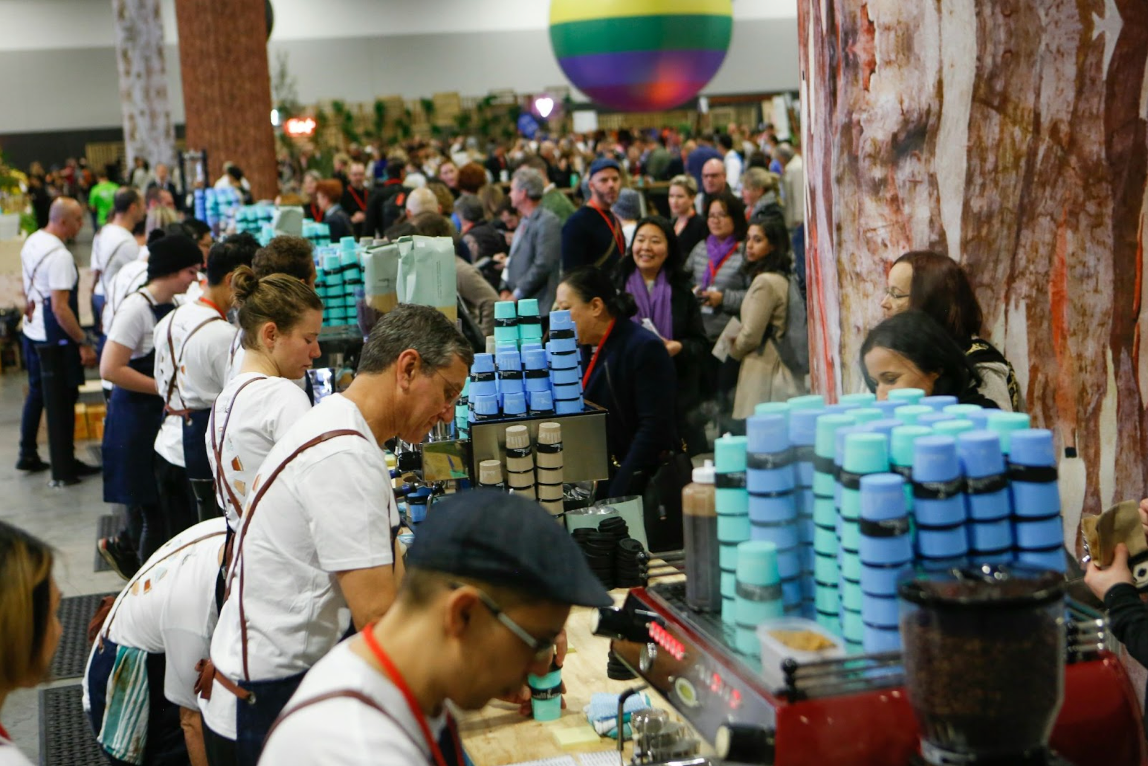 Reusable cups at large-scale event