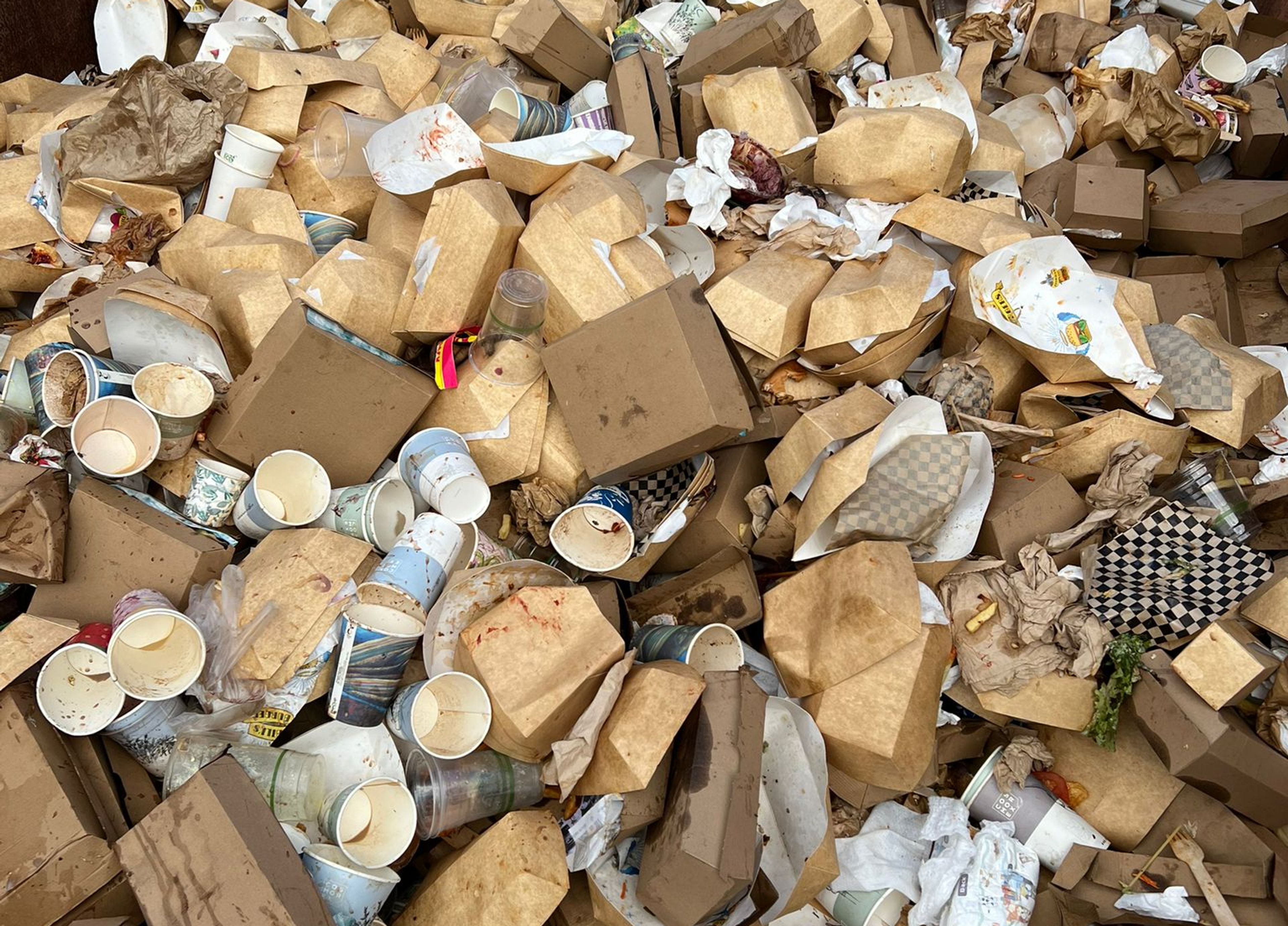 Non recyclable items generated at event