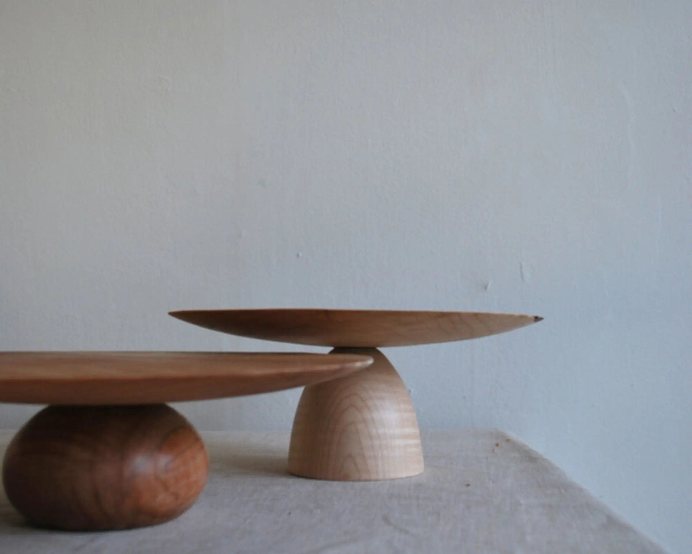 wooden cake stand
