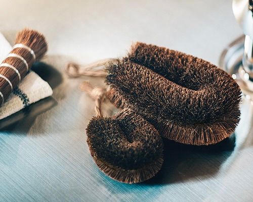Sasara tawashi brush's on a kitchen bench 