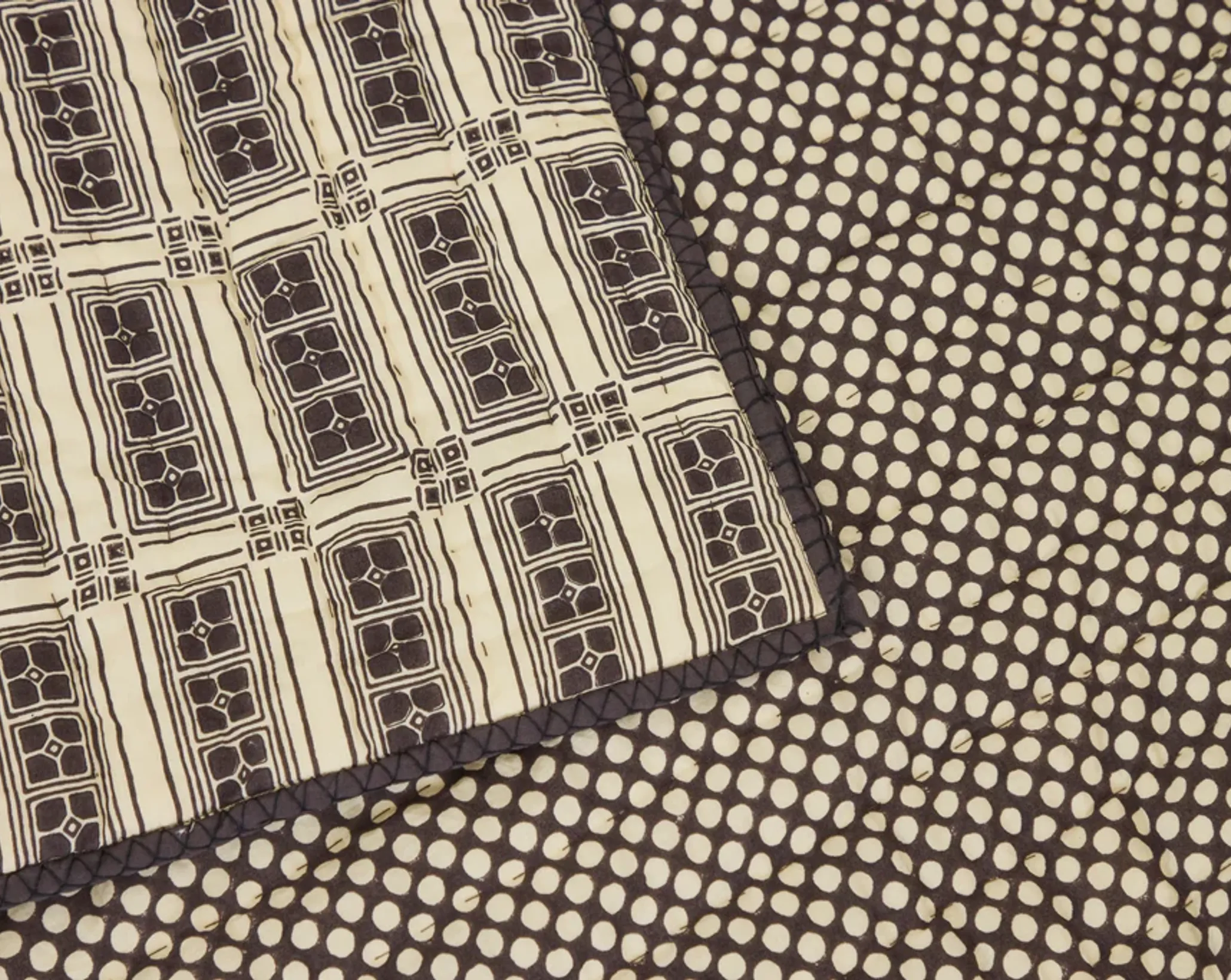 studio ford Vesuvius quilt detail