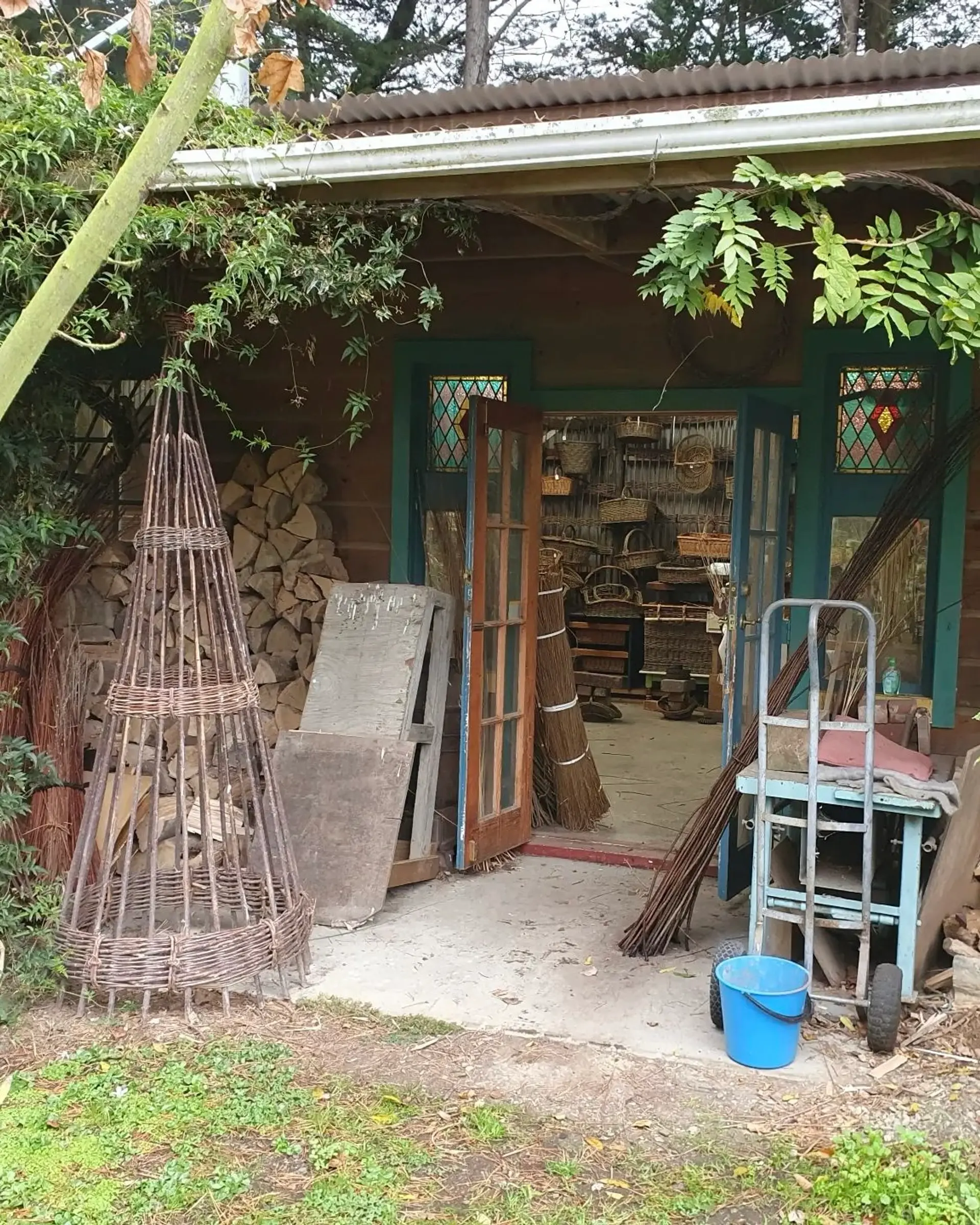 Mike Lillians willow weaving studio barn