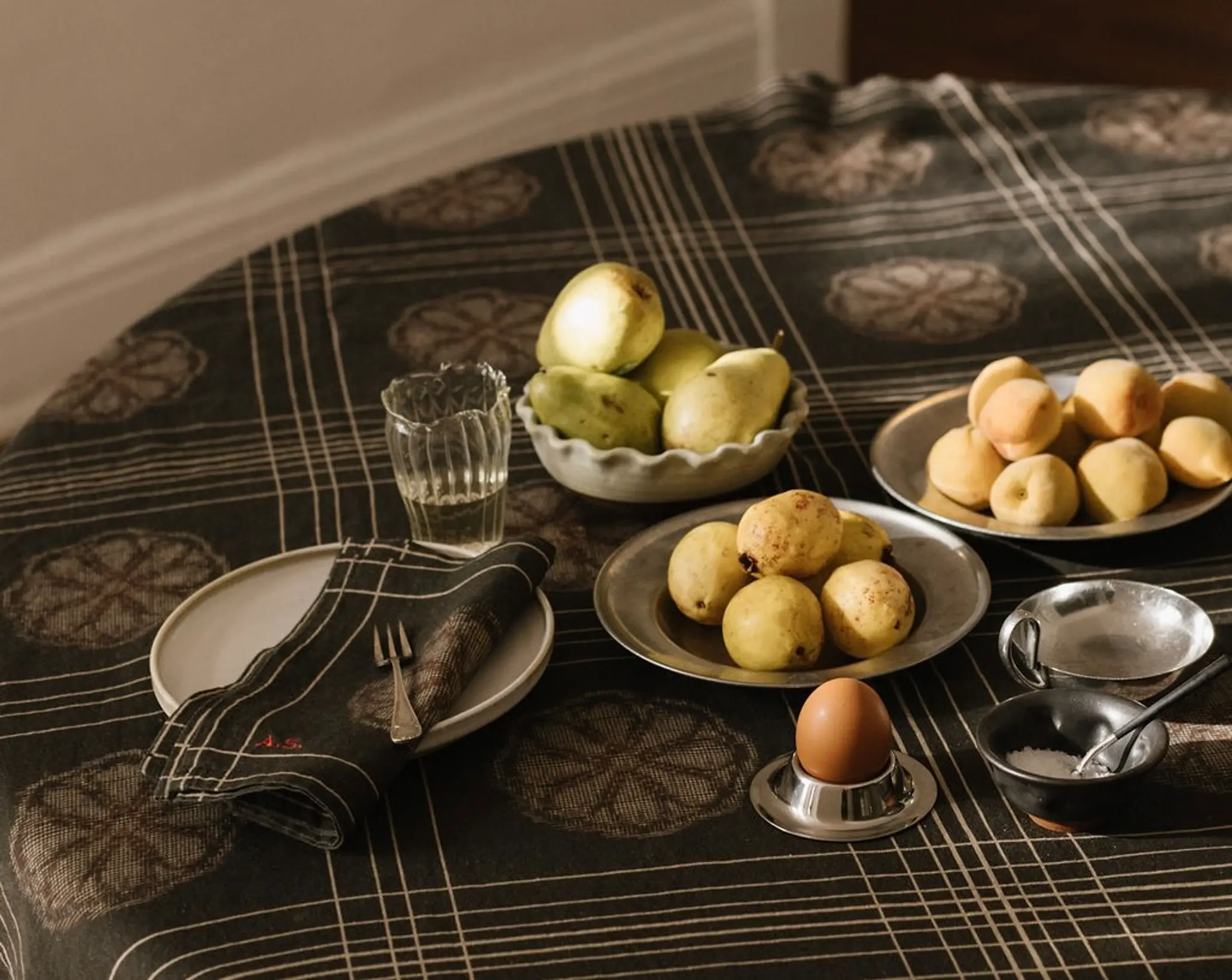 Eva Table Cloth Square