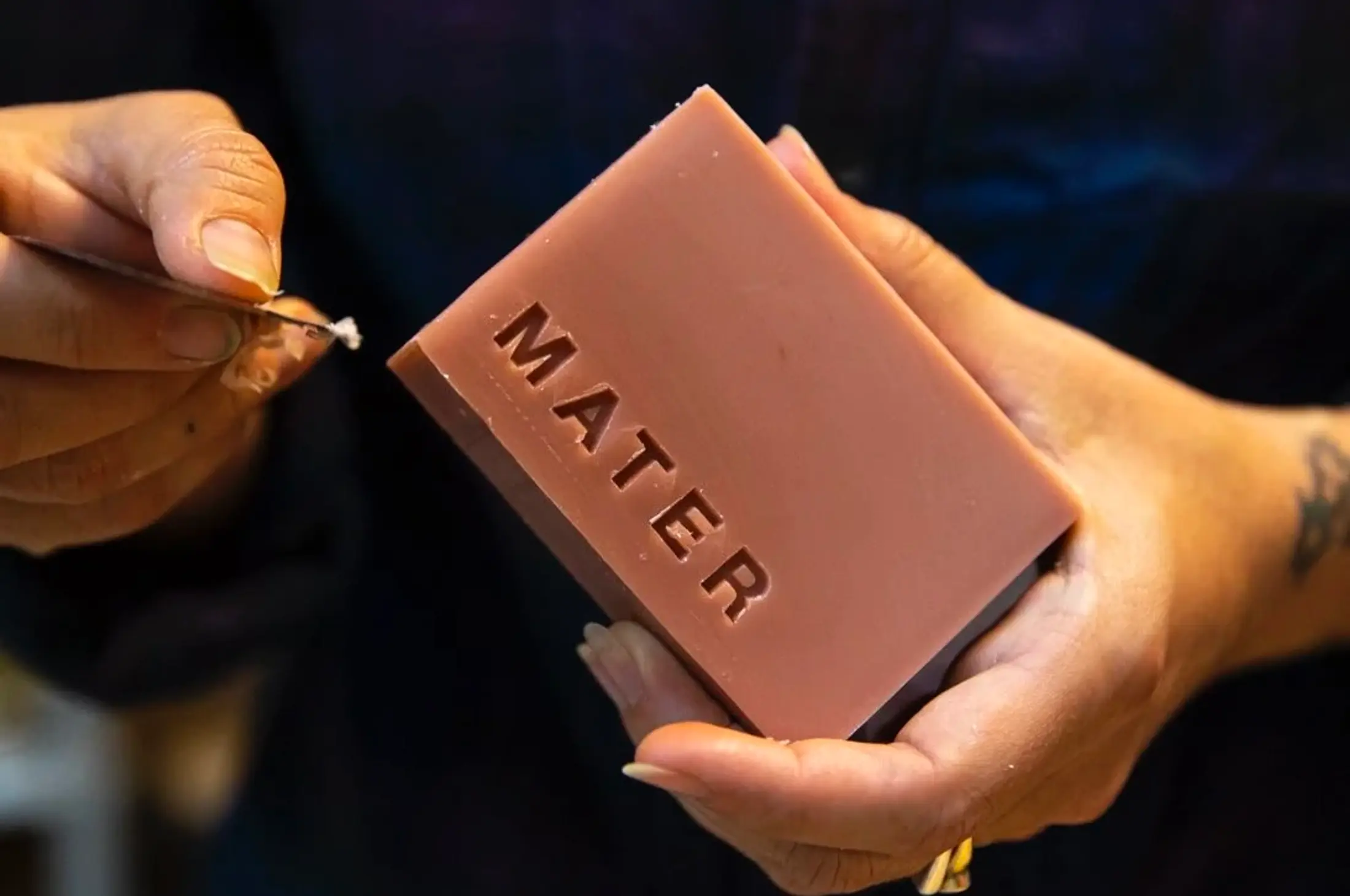 hand finishing mater bars of soap