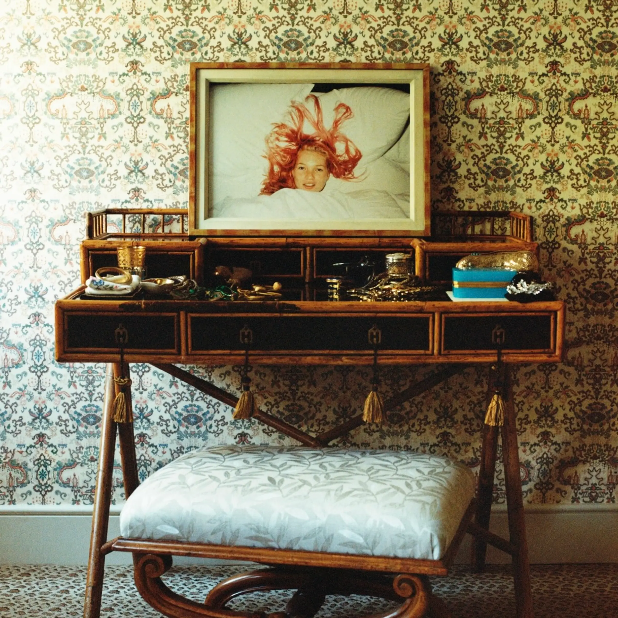 an Image of the cover of scenery magazine number 4, a picture of Kate moss above a bamboo dressing