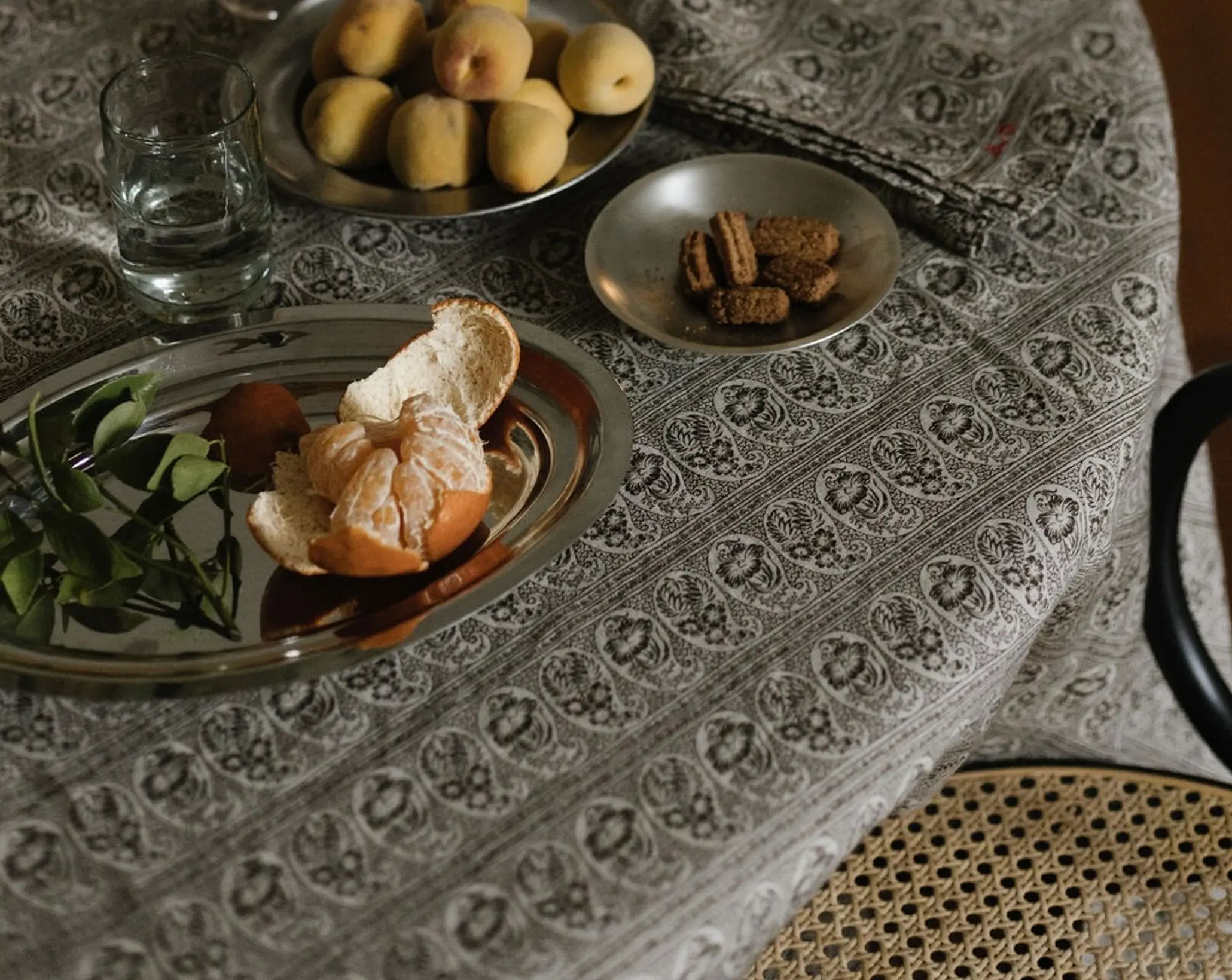 Anna Table Cloth