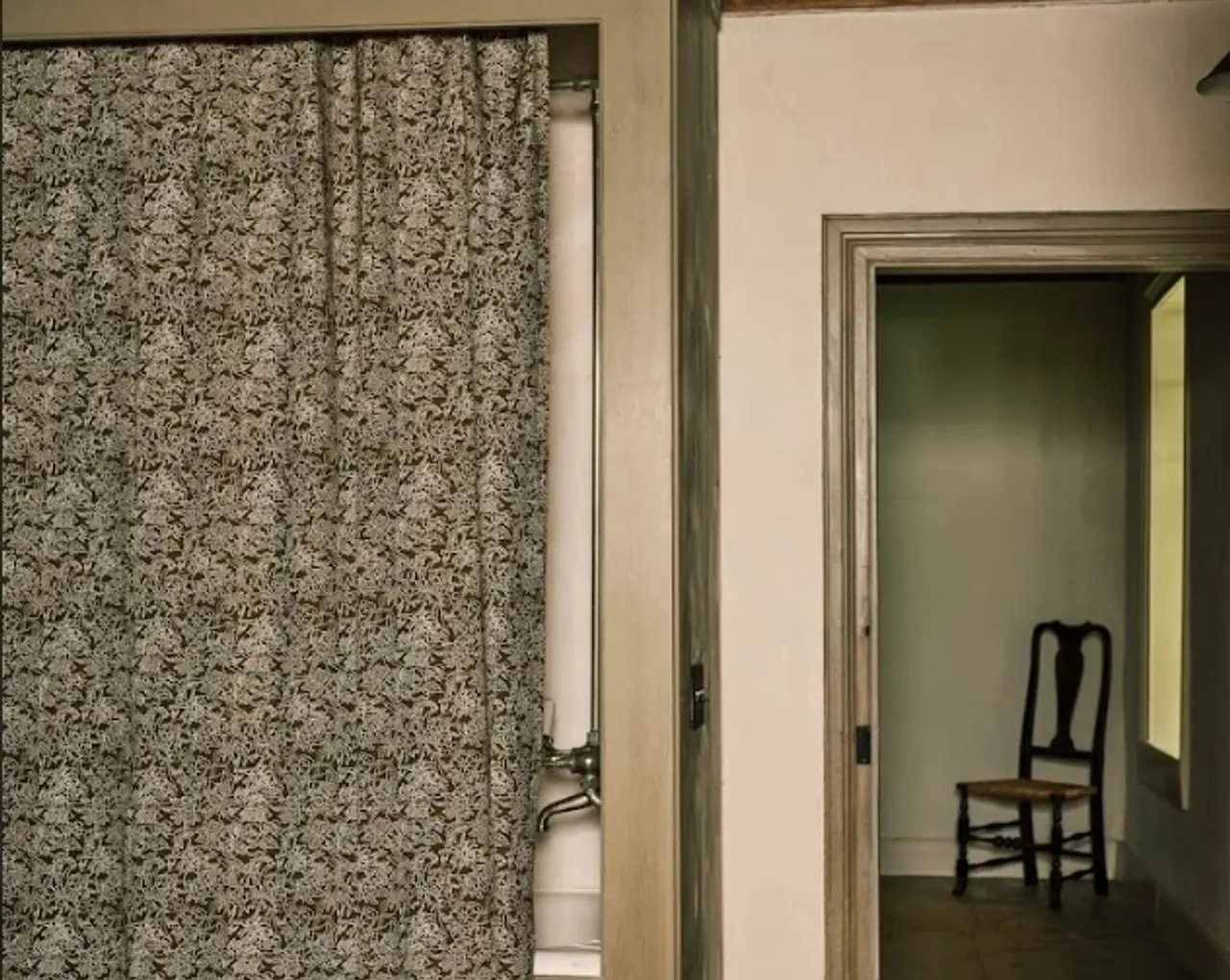 Ulla shower curtain