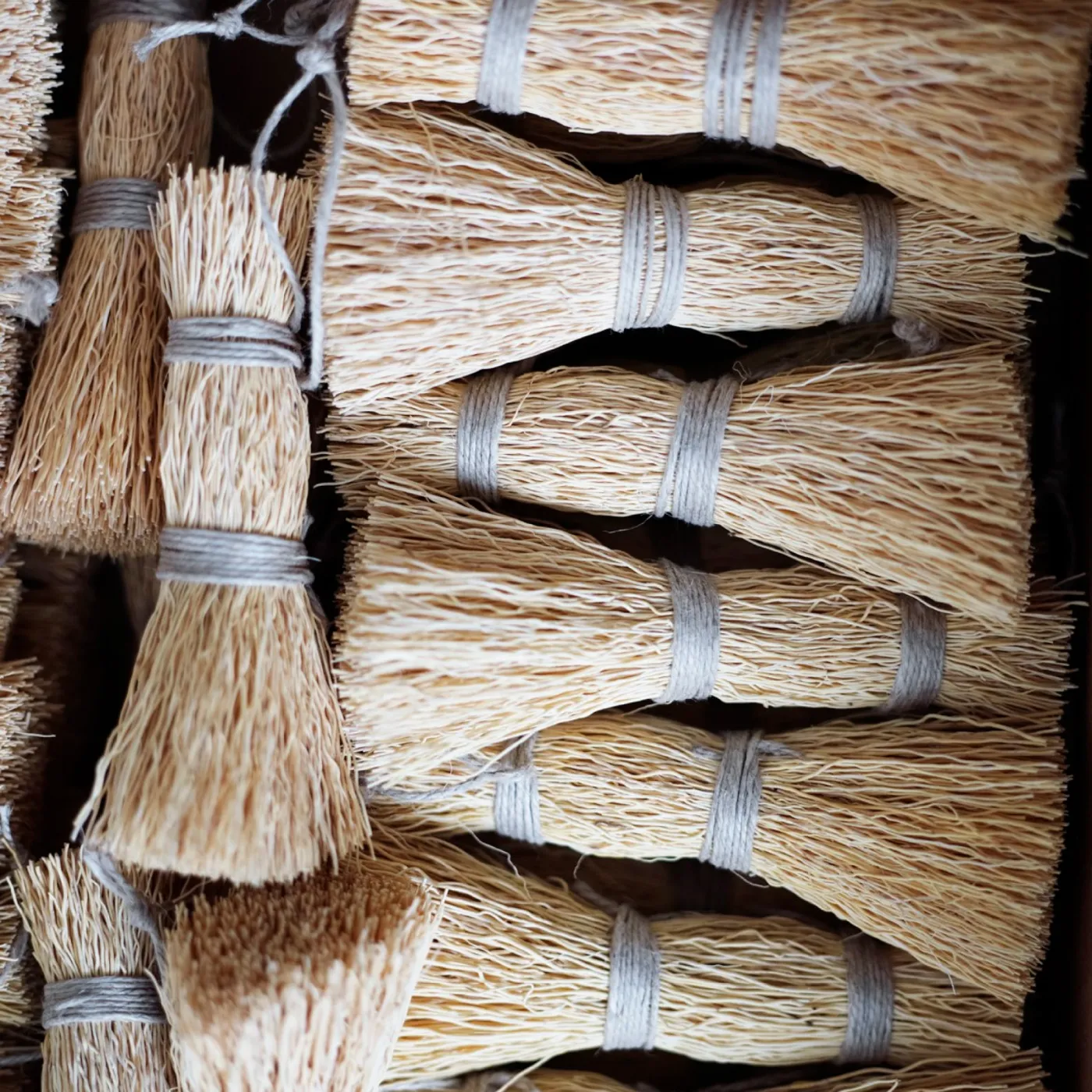 Iris Hantverk Brushware Crafted by Skilled Hands, Rooted in Tradition.