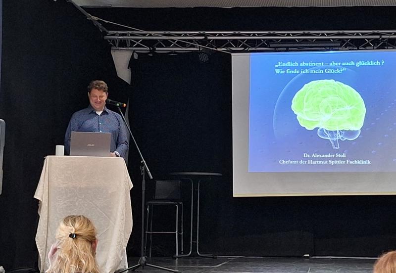 Dr. med Stoll, Hartmuth-Spittler Fachklinik, Vorstand Landesstelle für Suchtfragen e.V.