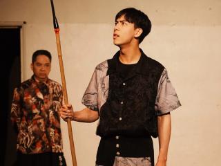 Leon Hong plays a confused warrior.