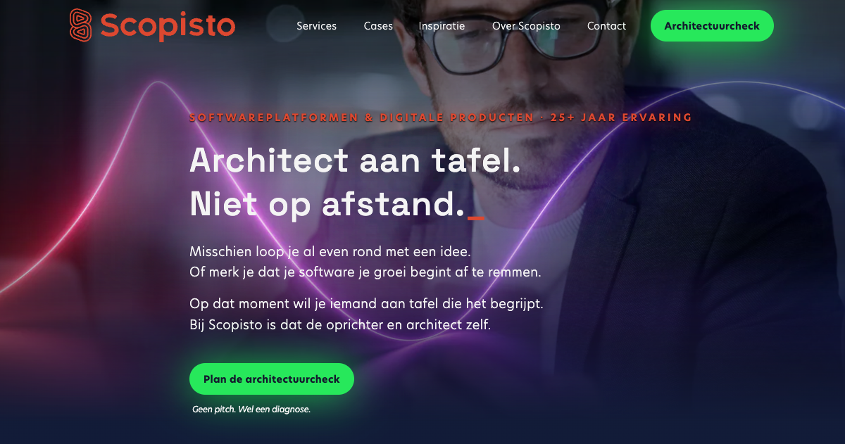 Softwareplatformen | Architect aan tafel