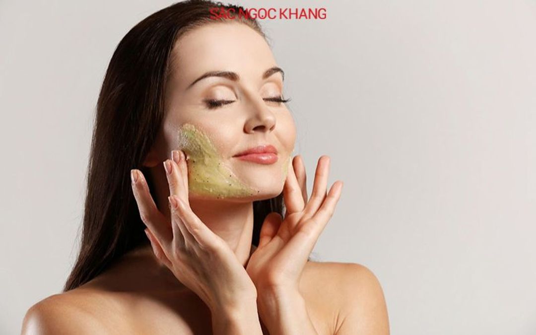 Tẩy tế bào chết cho da mặt: Hiểu đúng để dùng hiệu quả